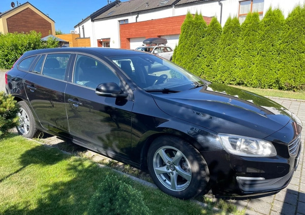 Volvo V60 cena 35800 przebieg: 285000, rok produkcji 2014 z Sosnowiec małe 46